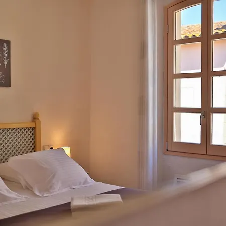 Playa Hotel 3*