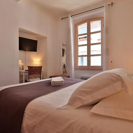 Otel Playa 3*