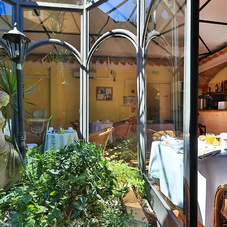 Hotell Playa Saint-Tropez